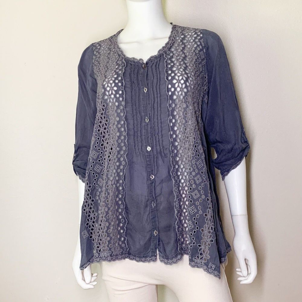 Johnny Was Button Down Blouse size Small Blue Periwinkle Eyelet Embroidered